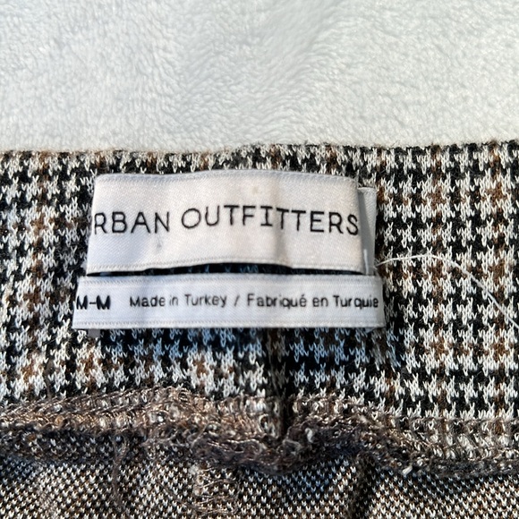 Urban Outfitters Brown/Black Houndstooth Print in Size Medium. Bootcut. EUC. - Picture 3 of 5